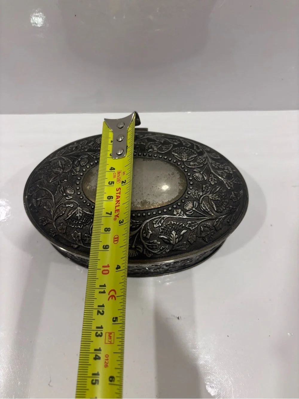 Decorative Floral Etched Trinket Box - Black/silver- vintage hinged velvet lined